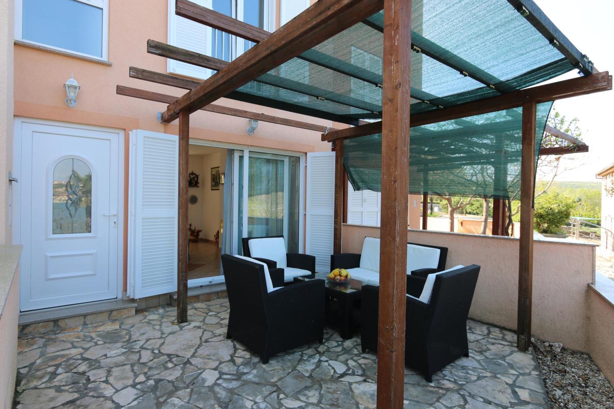 Apartment Hrastov โซลิเน ภายนอก รูปภาพ