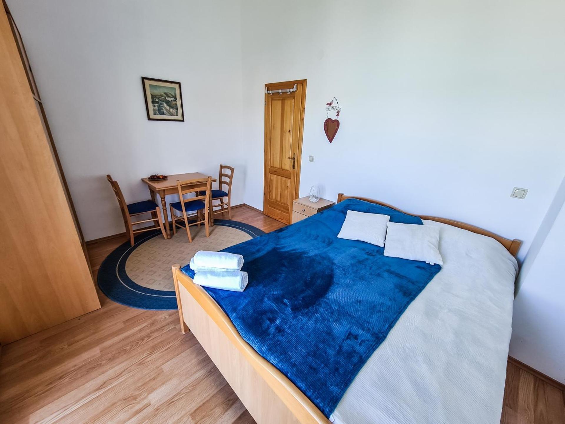 Apartment Hrastov โซลิเน ภายนอก รูปภาพ